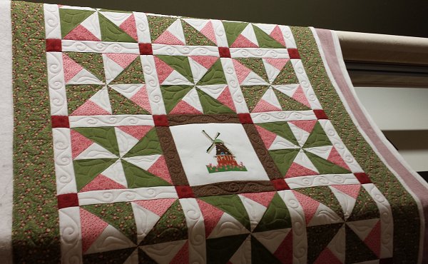 Beverlys wallhanginga