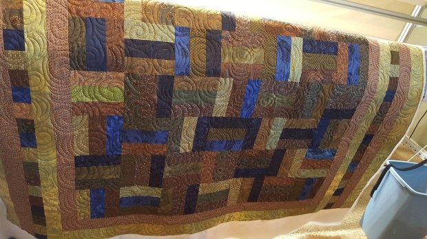 Sonjas Charity Quilt1.jpg